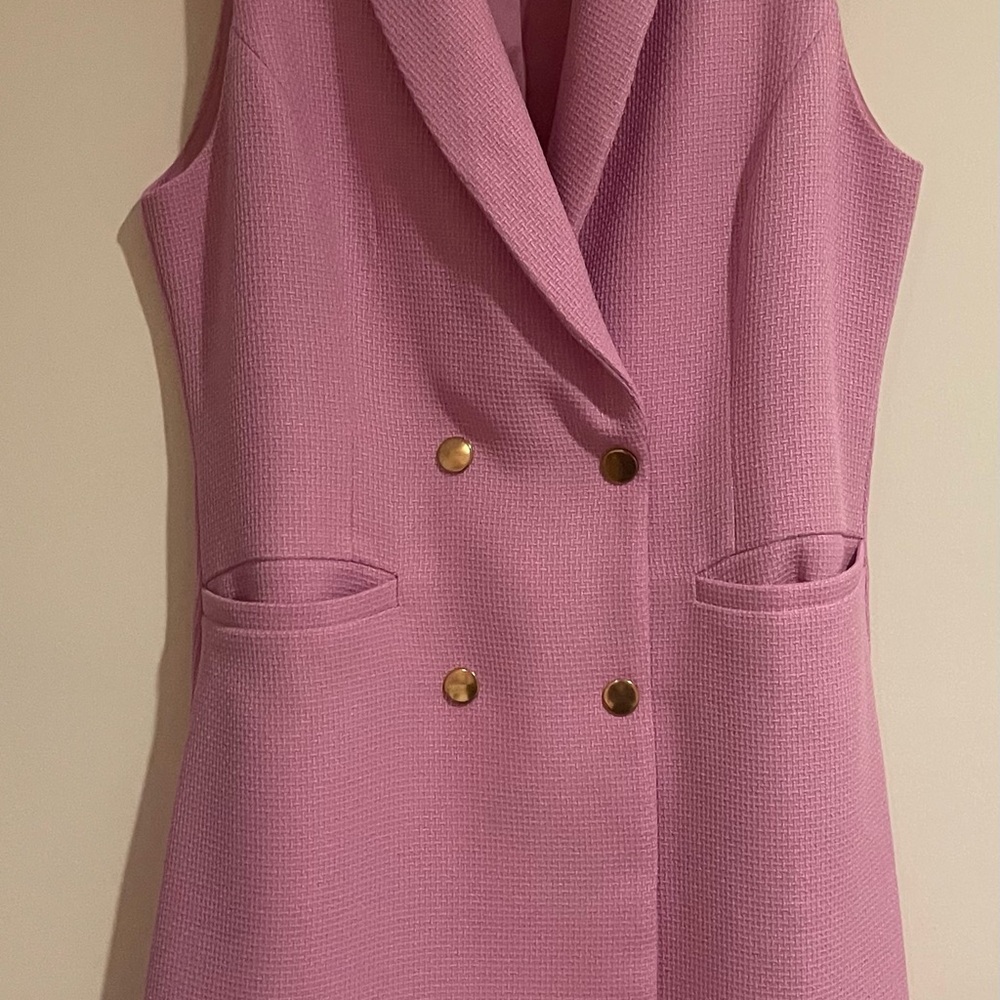 TCEC Pink Outerwear with Gold Details